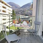 Centrale Ed Elegante Appartamento Con Parcheggio E Wifi Gratis
